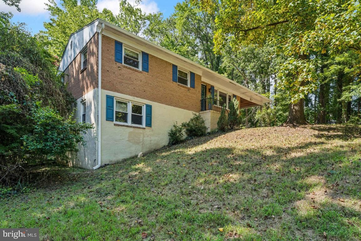 11009 McKay Road photo 2