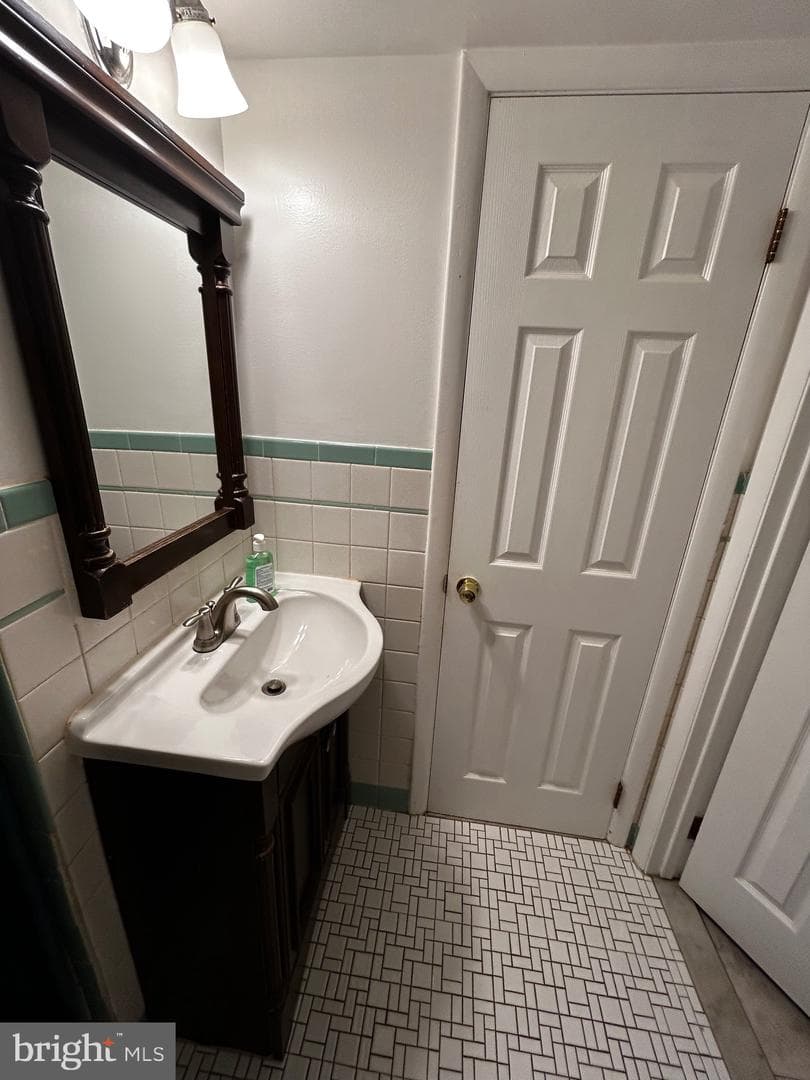 4603 Alcon Drive photo 5
