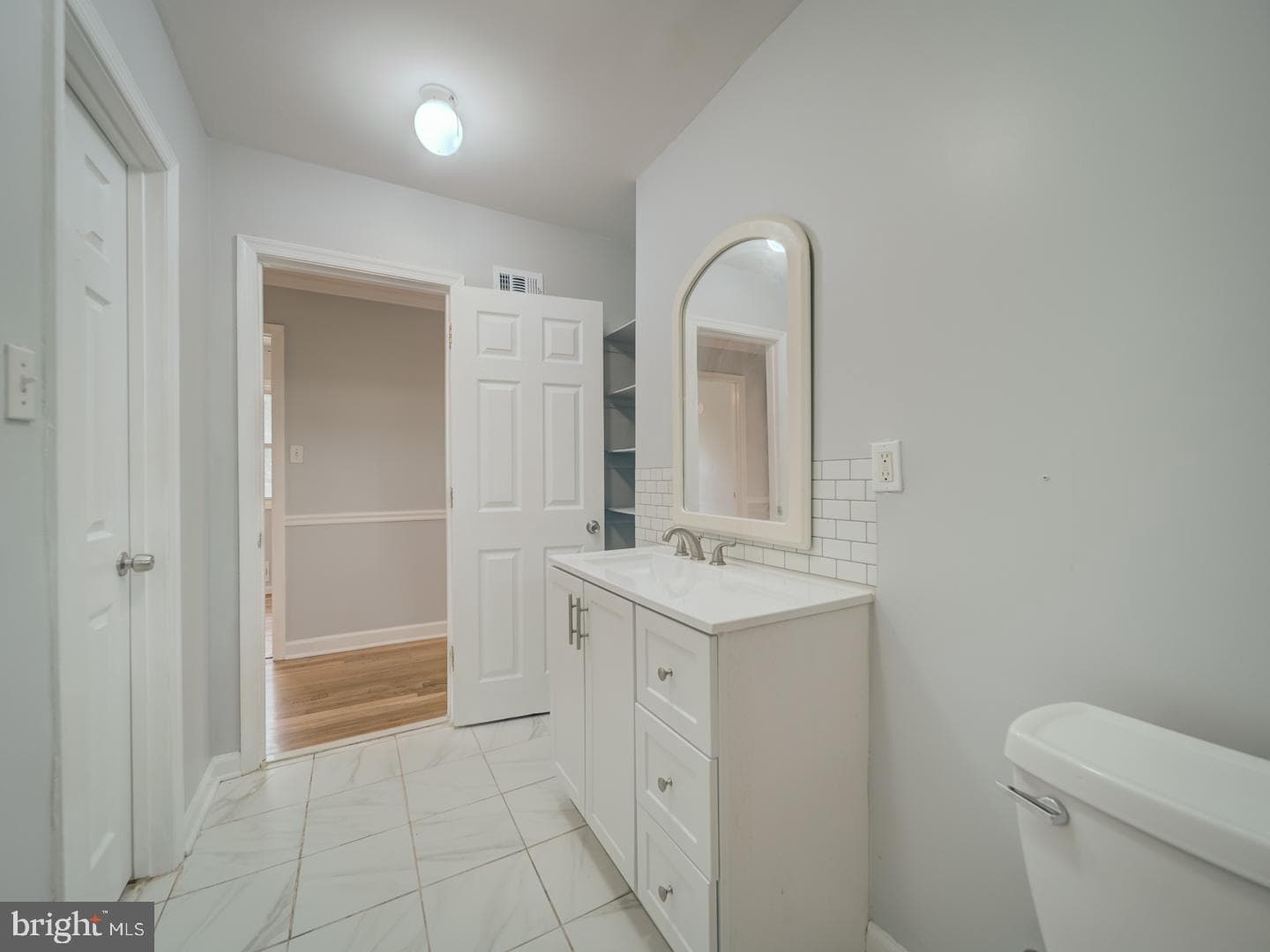 9517 51st Avenue photo 10