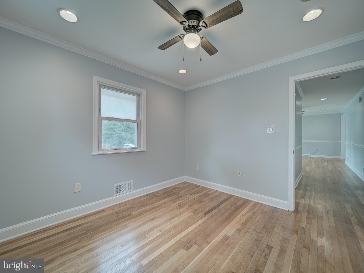 9517 51st Avenue photo 16