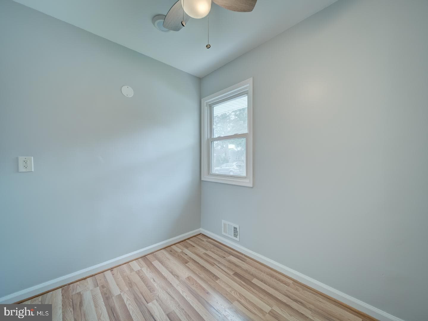 9517 51st Avenue photo 20