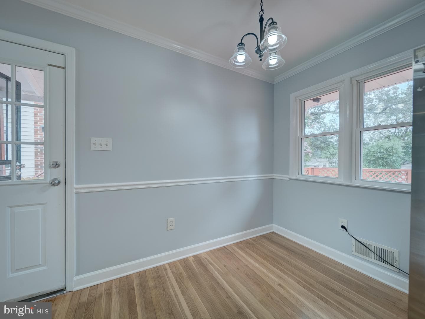 9517 51st Avenue photo 25