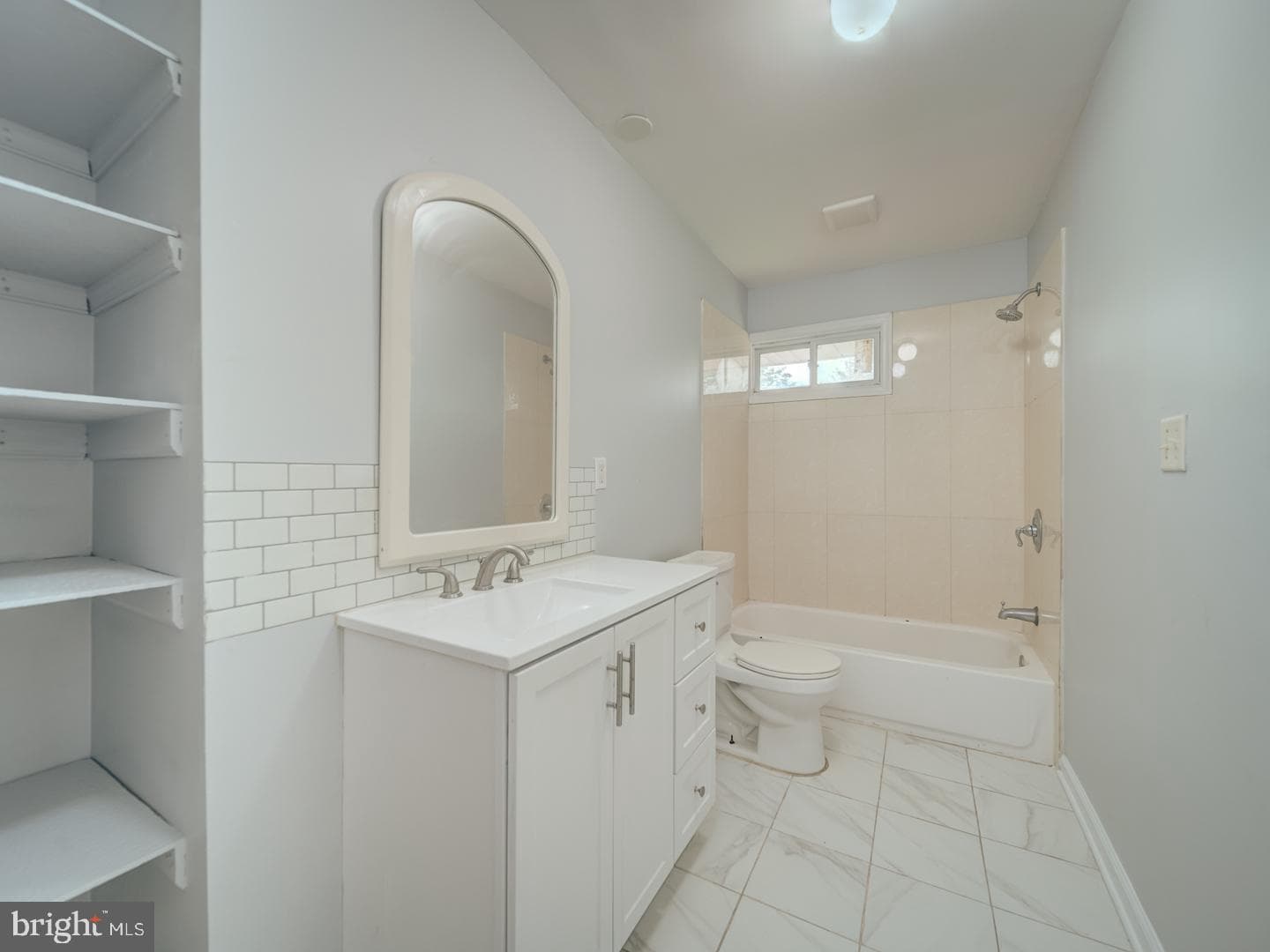 9517 51st Avenue photo 9