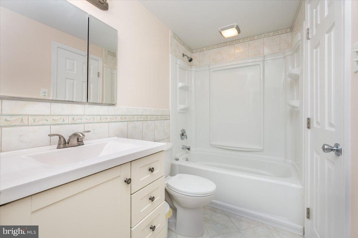 2628 Nemo Court photo 10