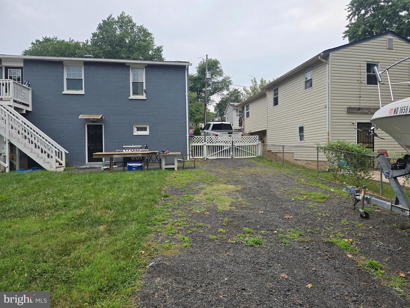909 Cypresstree Place photo 17
