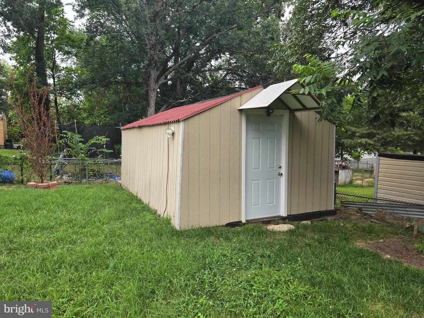 909 Cypresstree Place photo 18