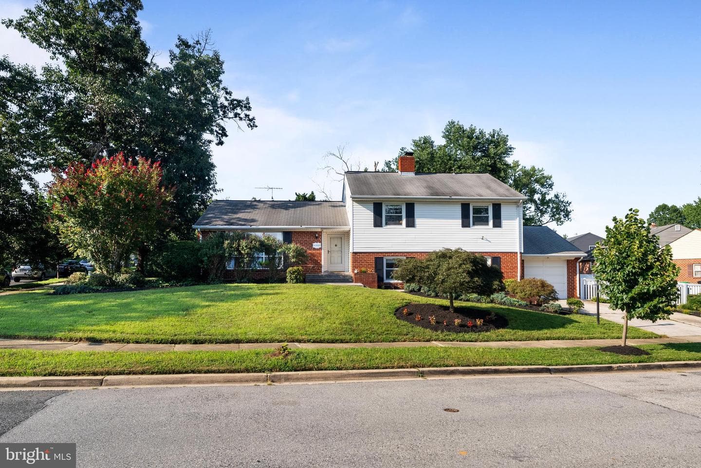 11200 Lochton Street photo 3