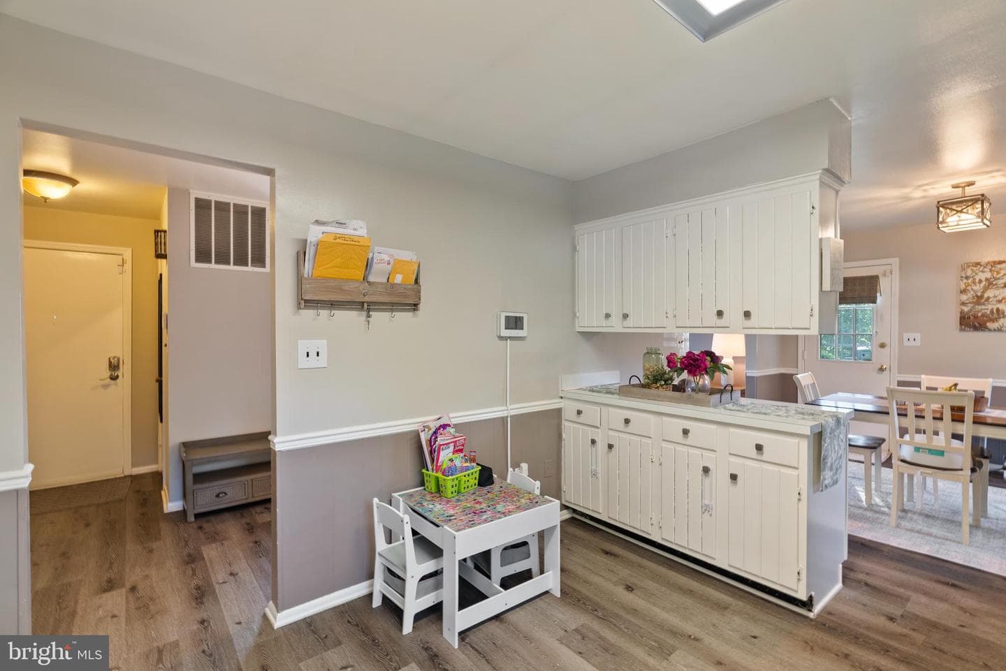 11200 Lochton Street photo 8