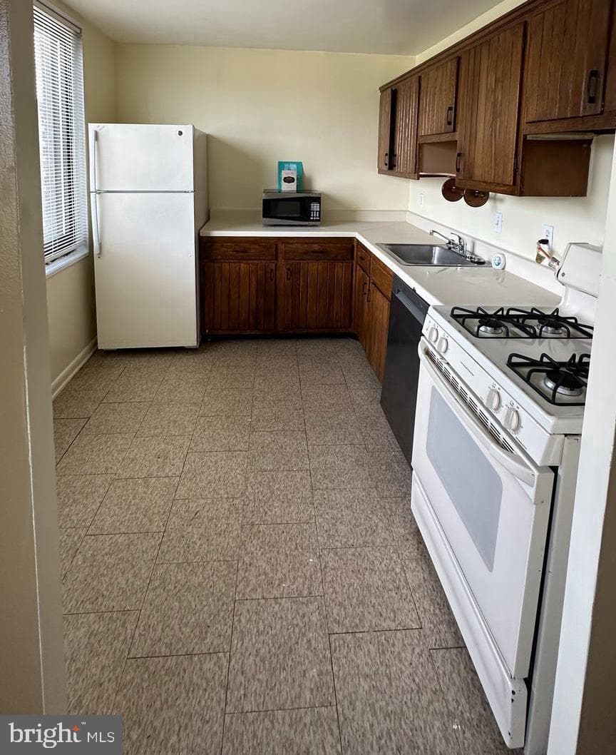 3450 Toledo Terrace #620 photo 22