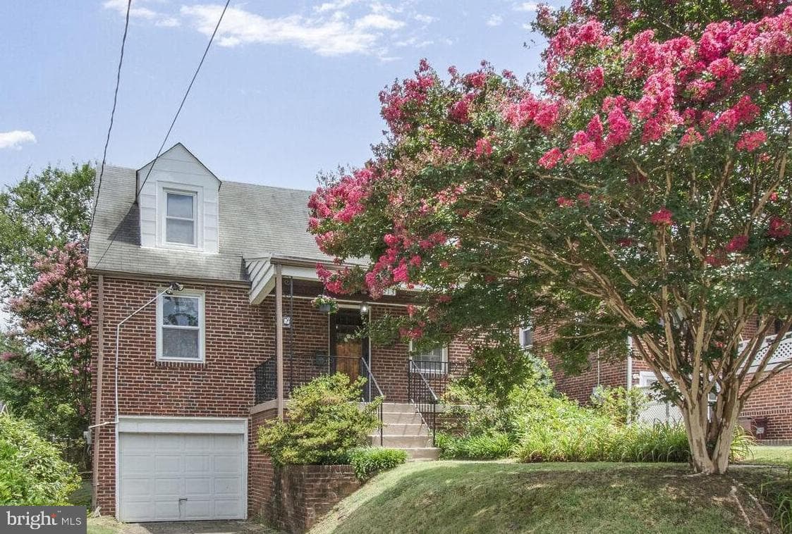 6113 43rd Street photo 2