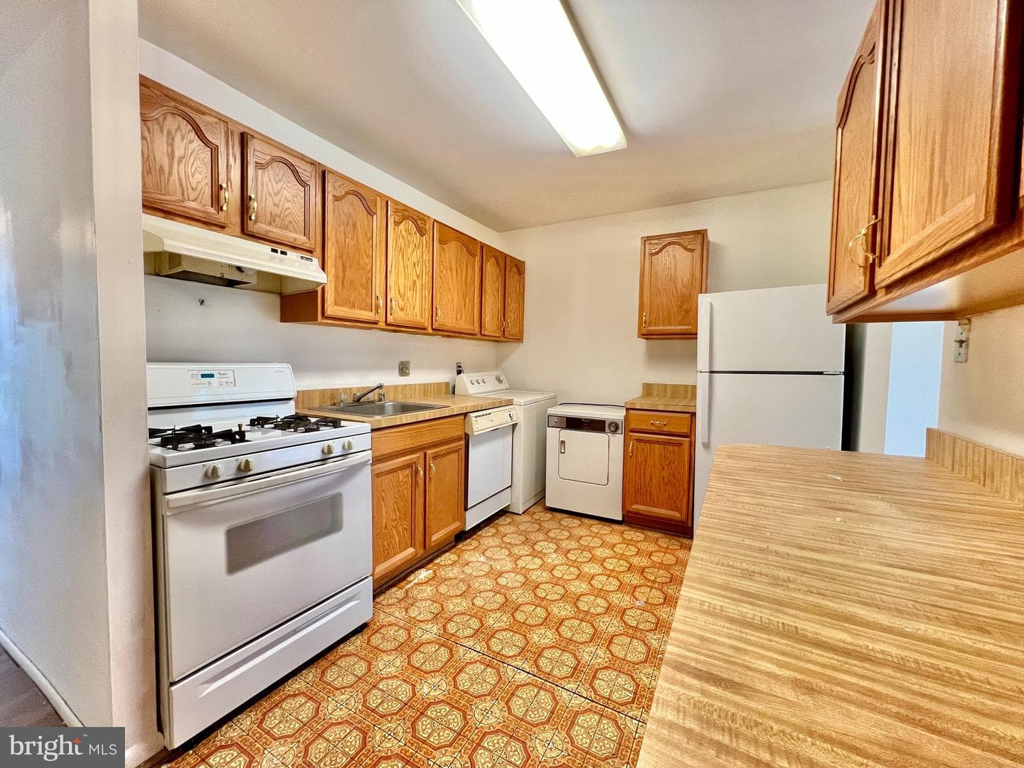 8663 Greenbelt Road #201 photo 13