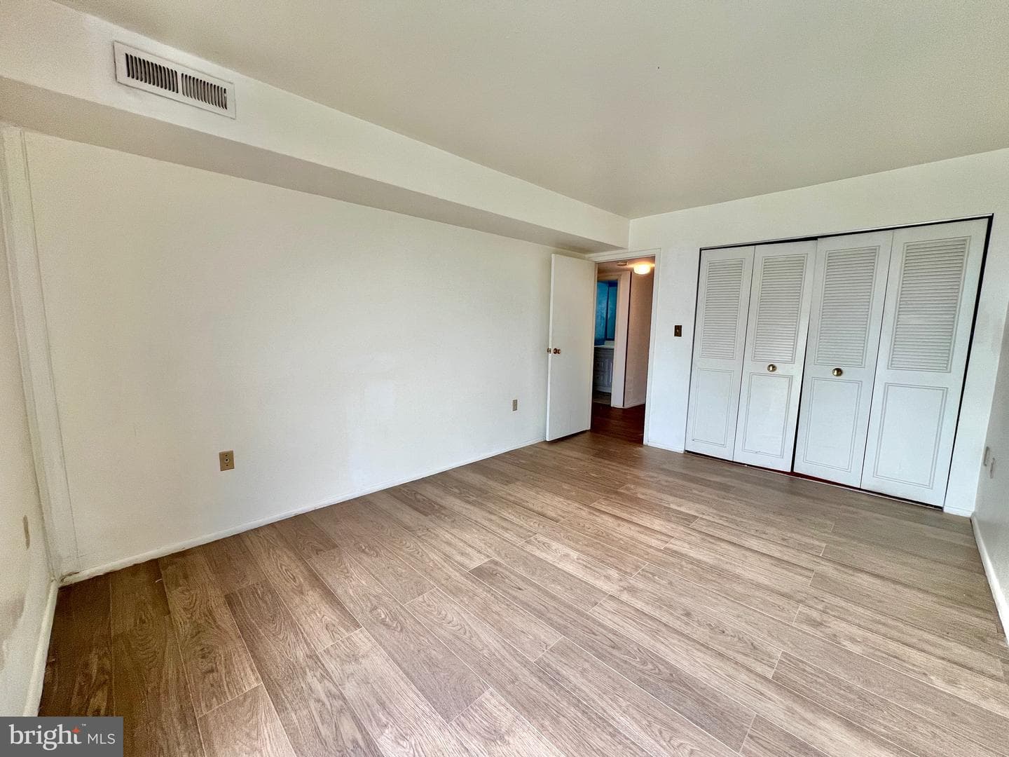 8663 Greenbelt Road #201 photo 27
