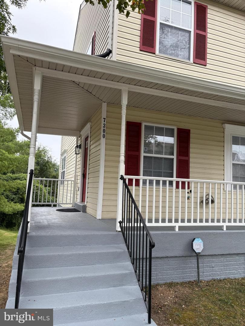 7300 Flag Harbor Drive photo 2