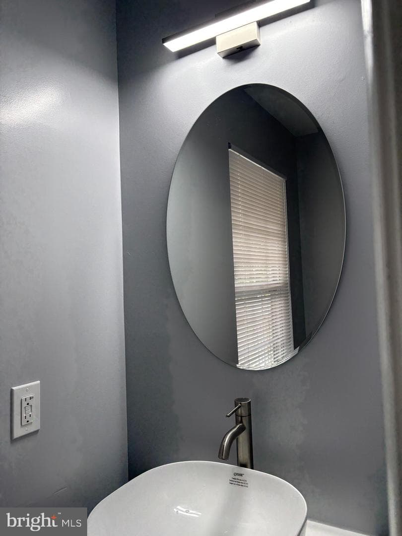 7300 Flag Harbor Drive photo 36