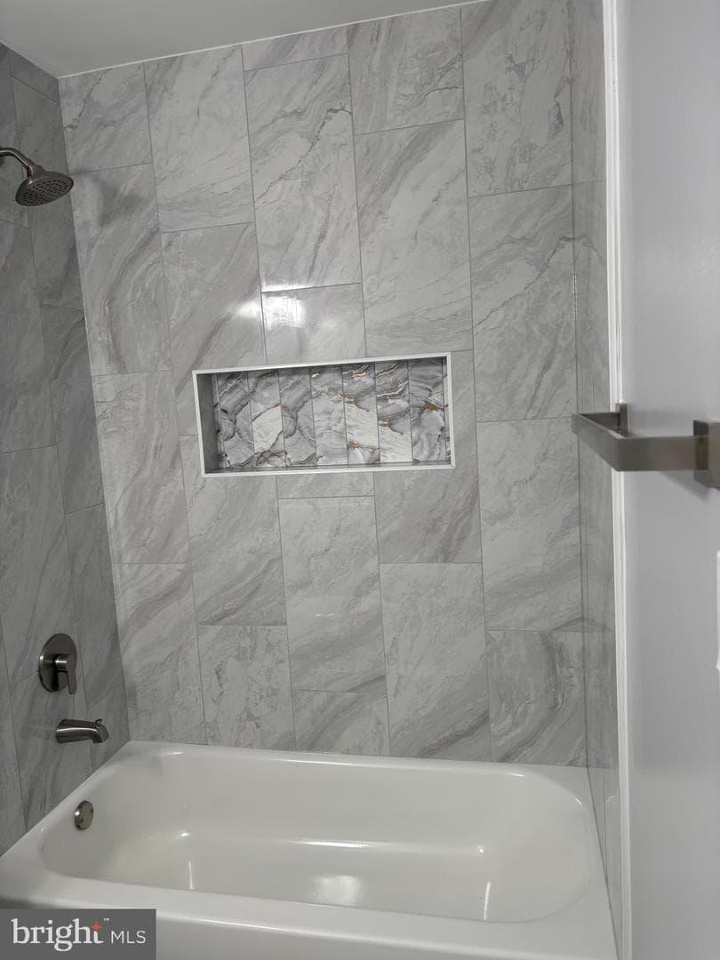 7300 Flag Harbor Drive photo 39