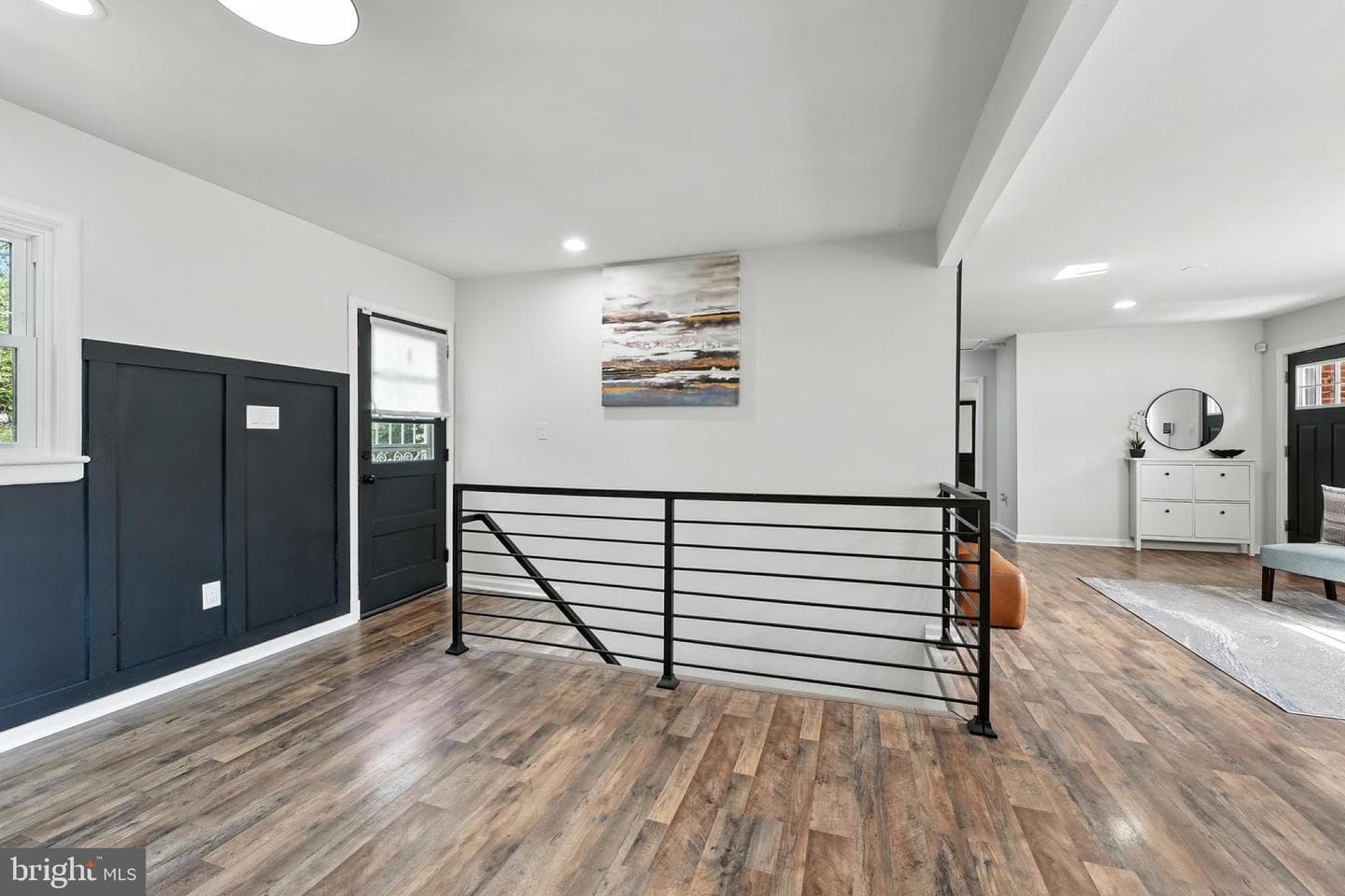 6305 Middleton Lane photo 18