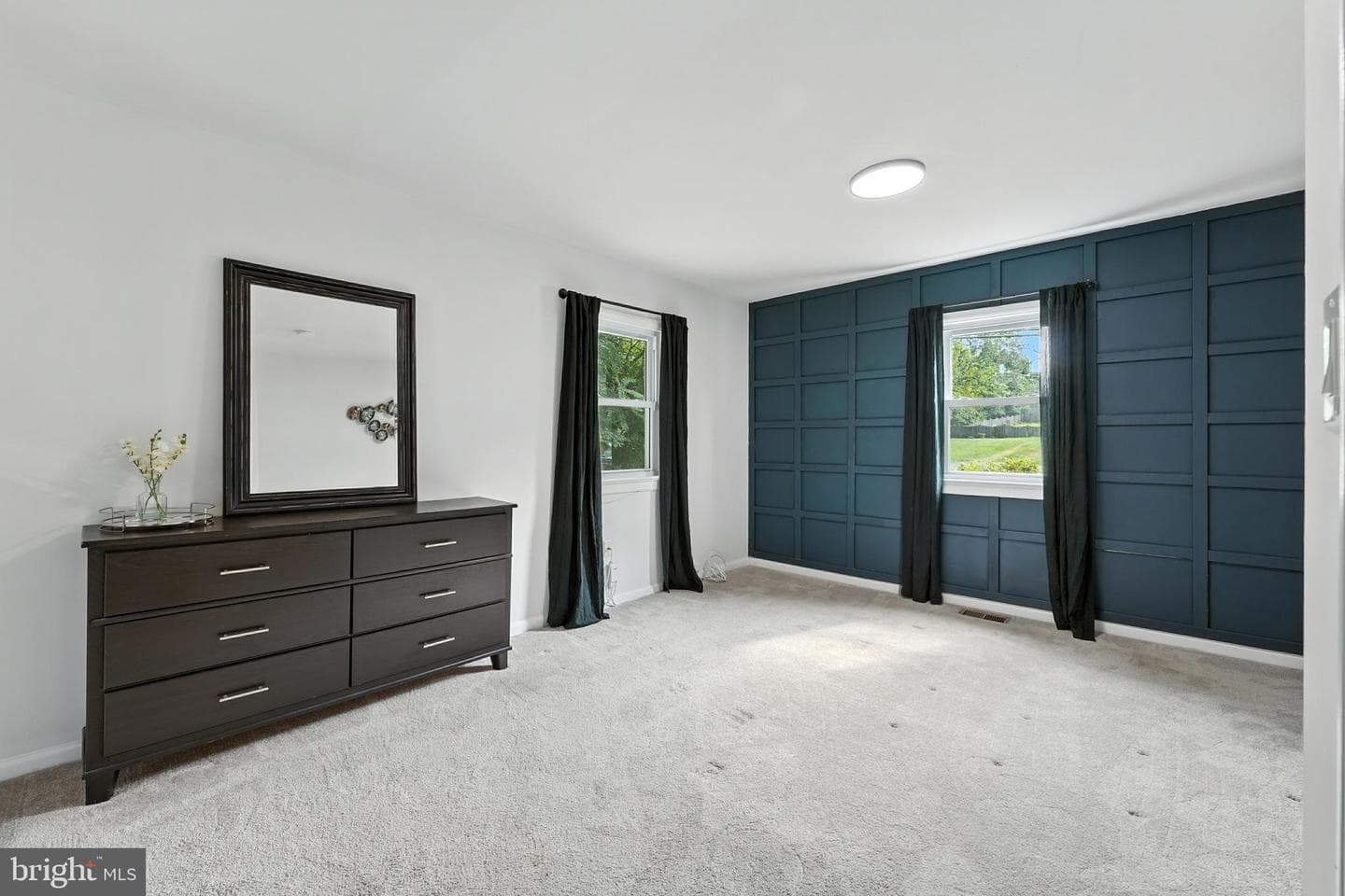 6305 Middleton Lane photo 20