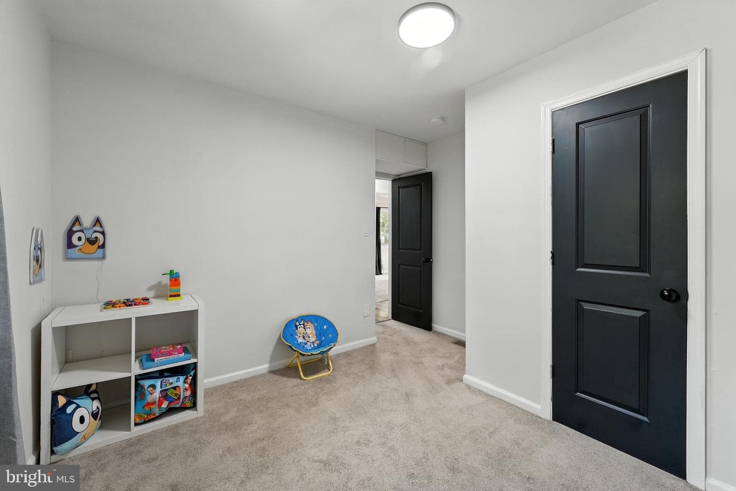 6305 Middleton Lane photo 27