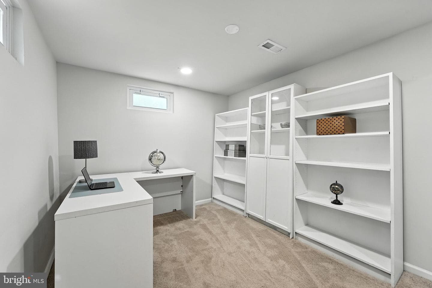 6305 Middleton Lane photo 33