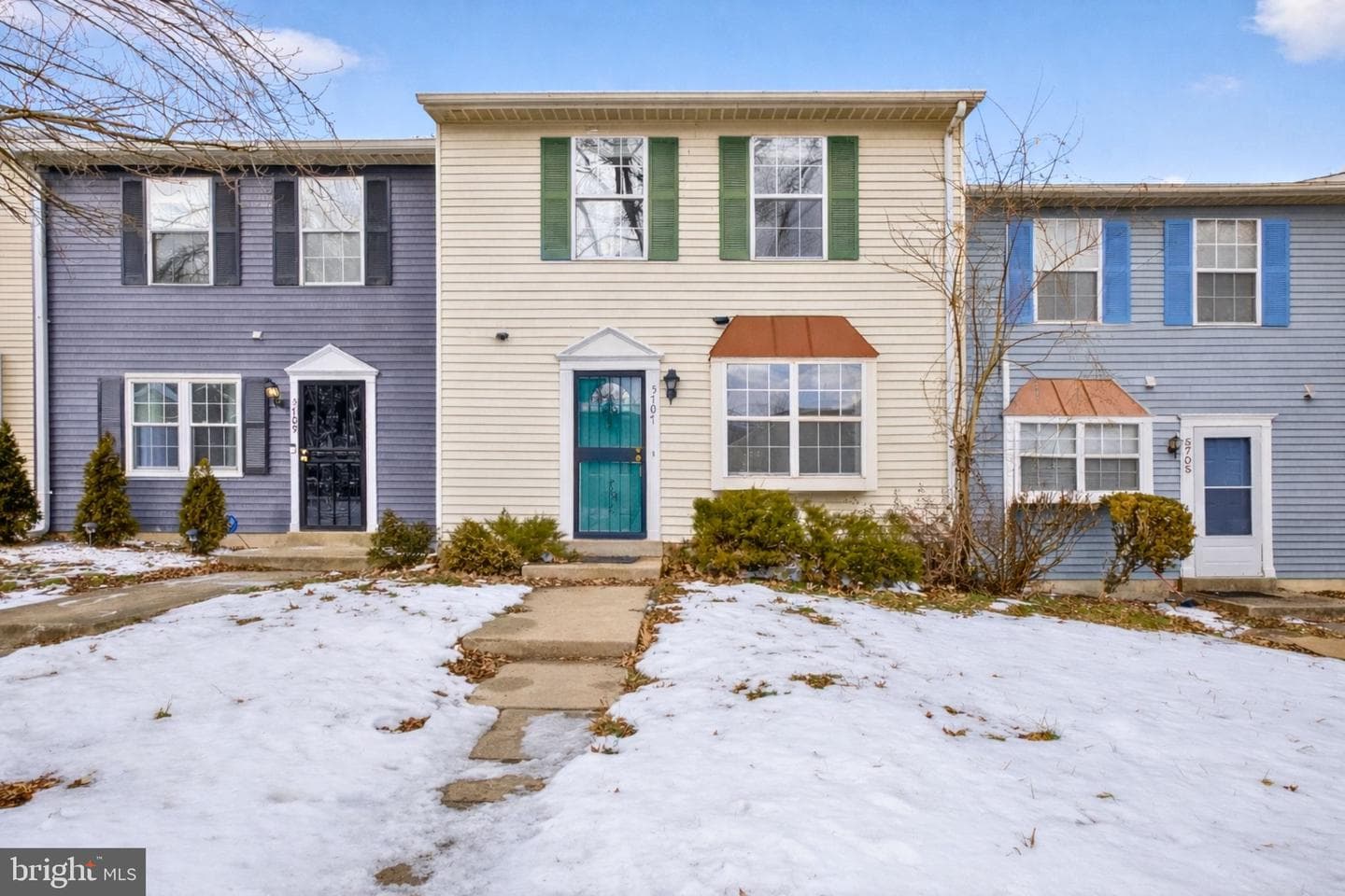 5707 Falkland Place