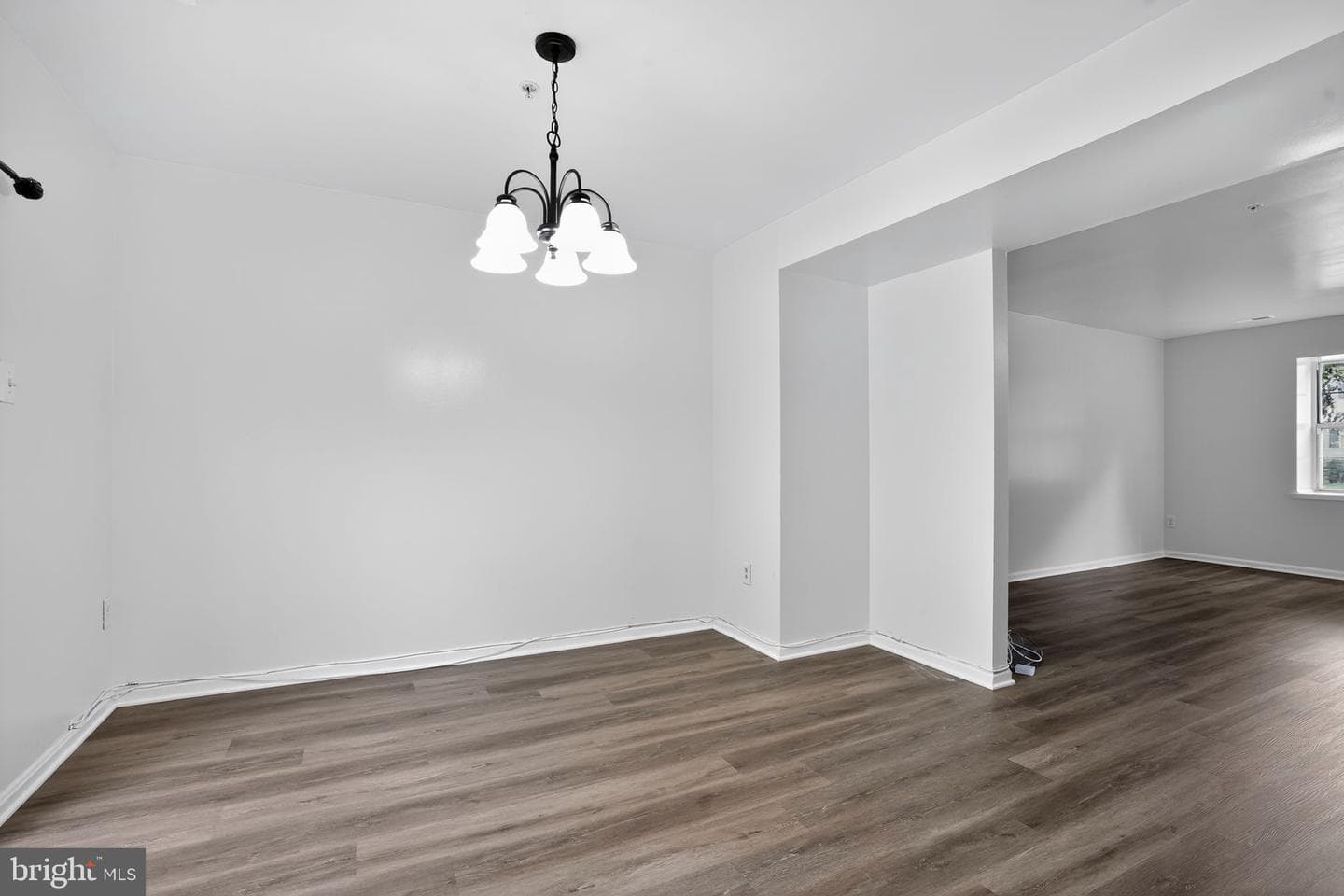 5707 Falkland Place photo 13
