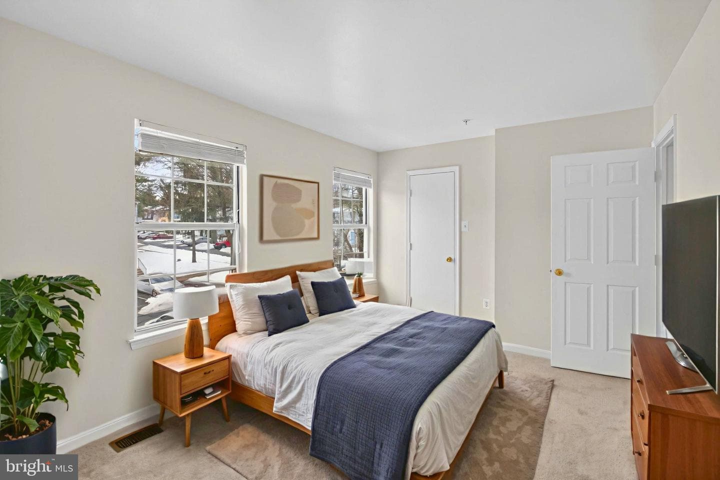 5707 Falkland Place photo 21