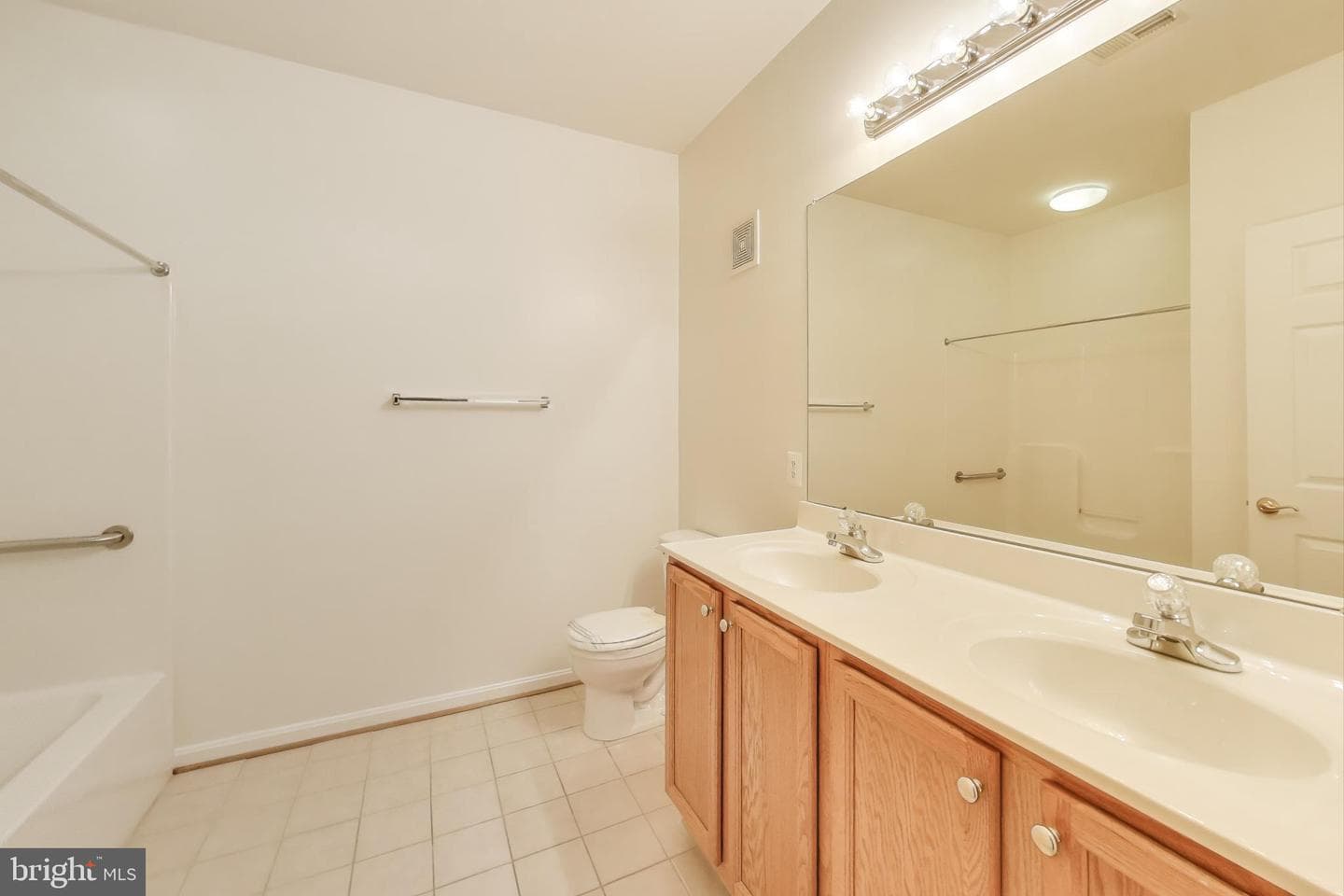 13801 Belle Chasse Boulevard #212 photo 23