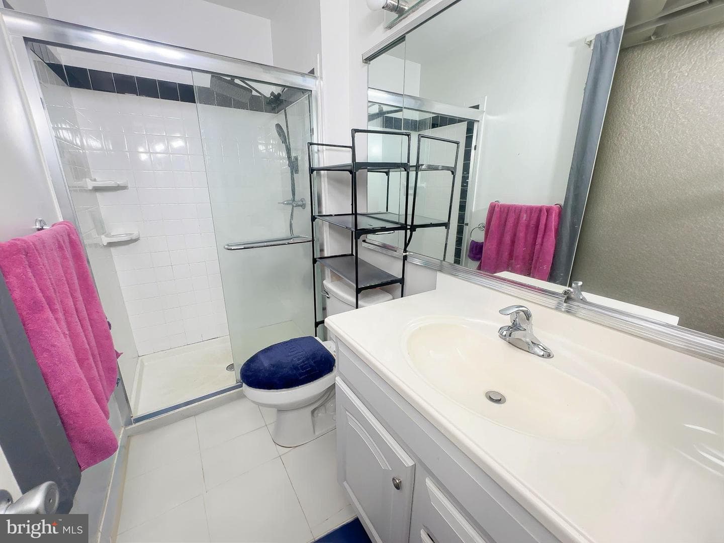 16022 Pond Meadow Lane photo 17