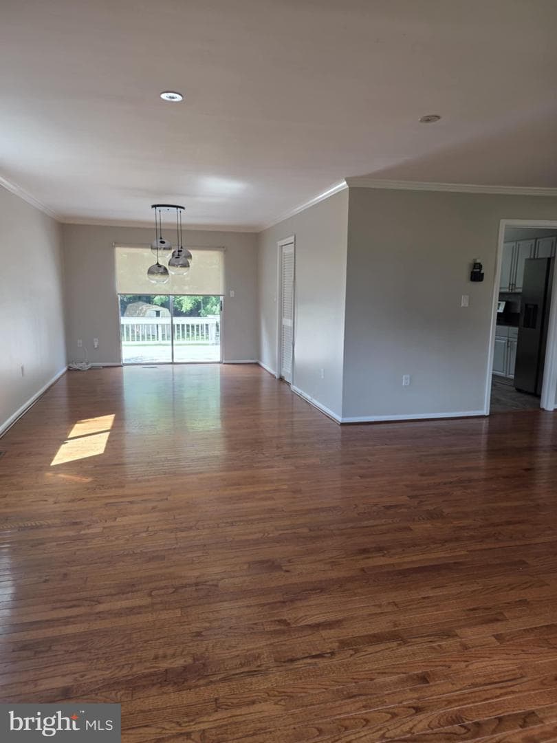 10204 Pine Meadows Lane photo 14