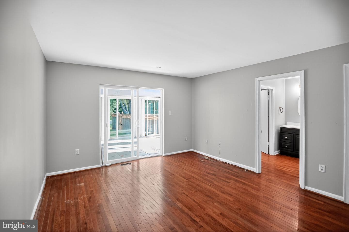 10204 Pine Meadows Lane photo 17