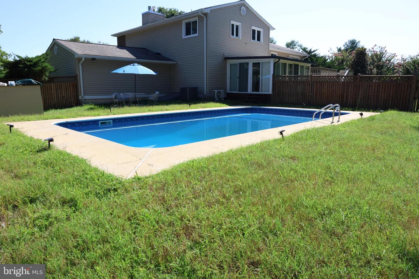 10204 Pine Meadows Lane photo 2