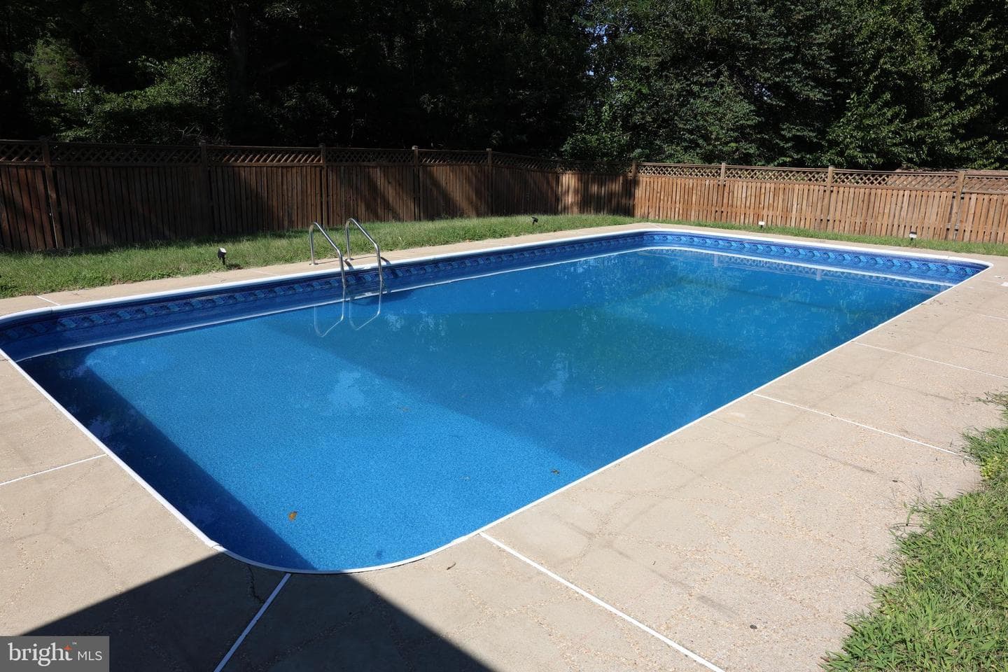10204 Pine Meadows Lane photo 42