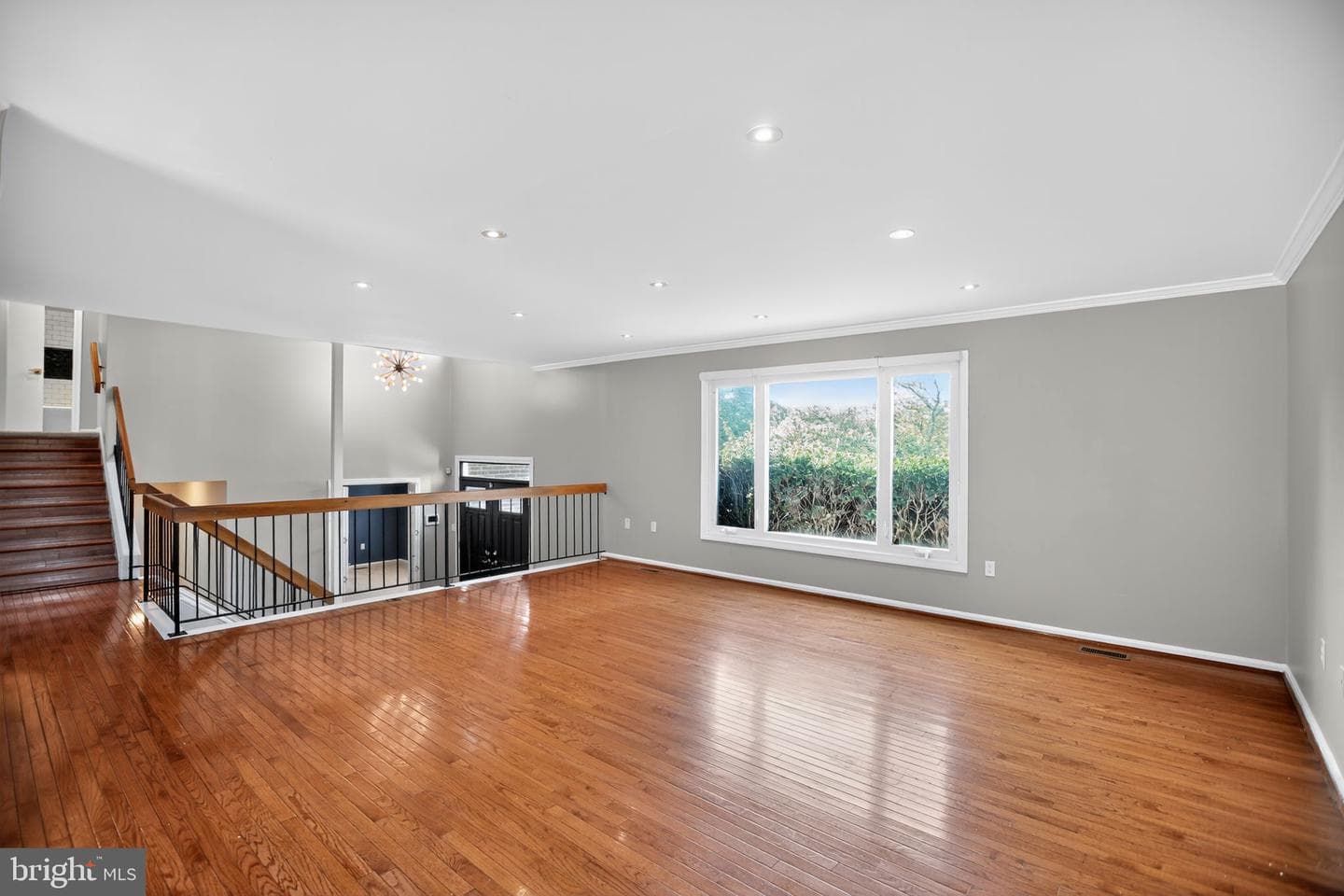 10204 Pine Meadows Lane photo 8