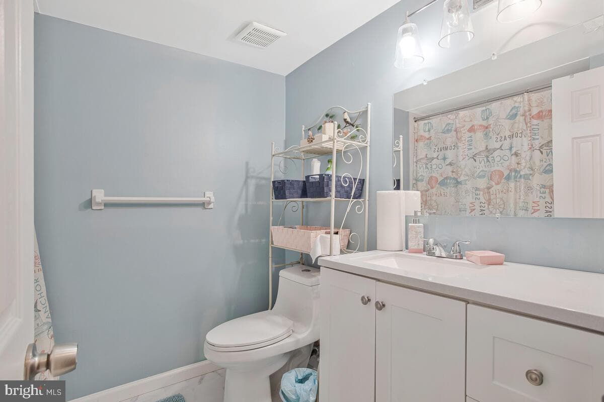 12605 Thrush Place photo 25