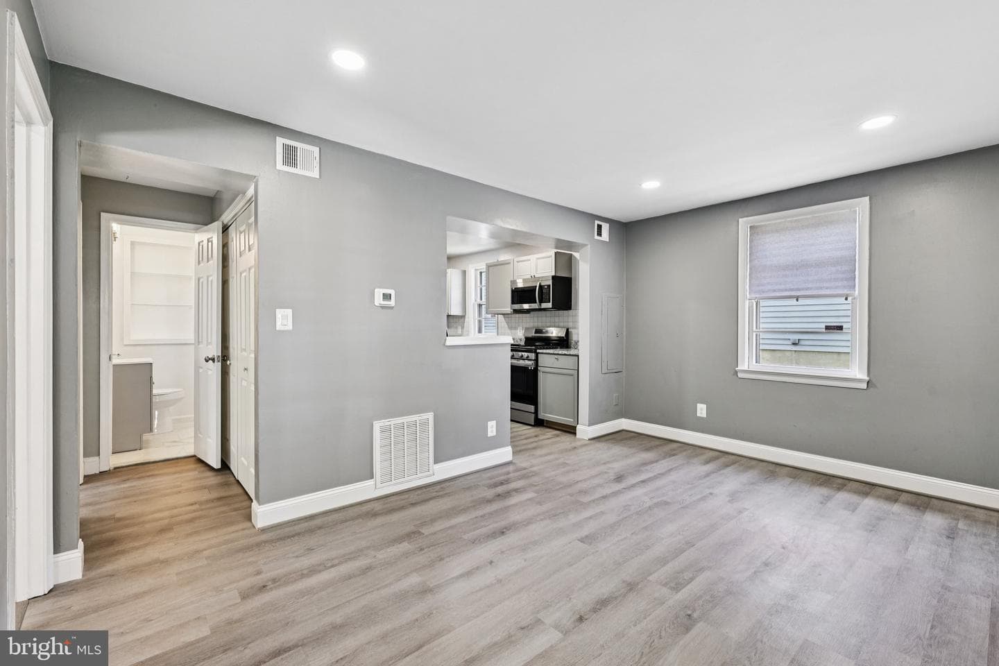 1528 Ruston Avenue photo 4