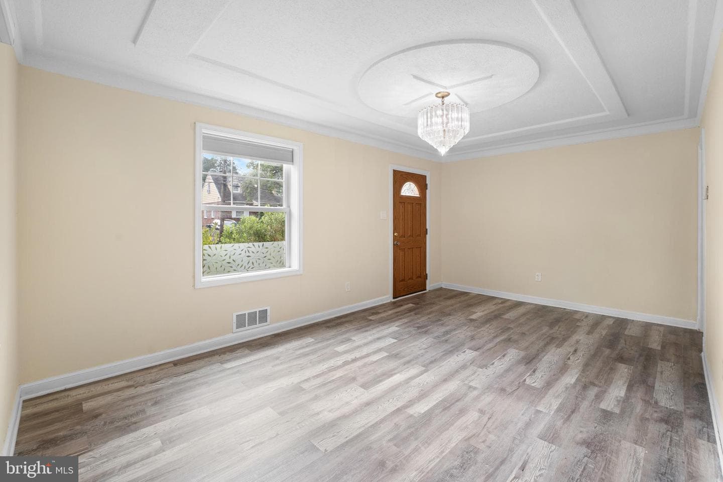 5820 32nd Avenue photo 8