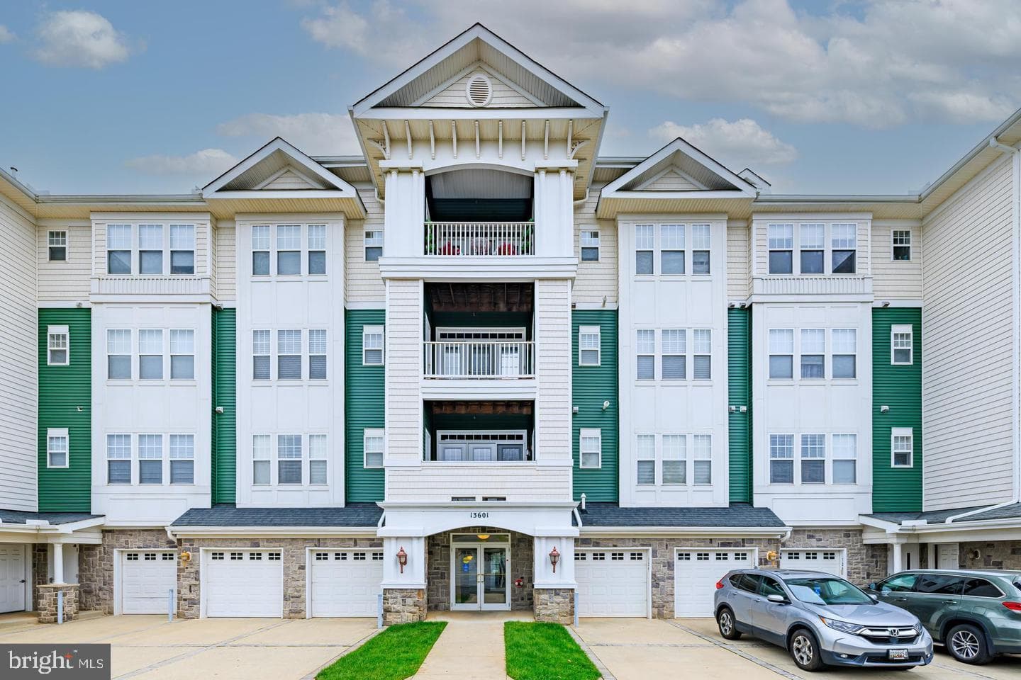 13601 Belle Chasse Boulevard #210