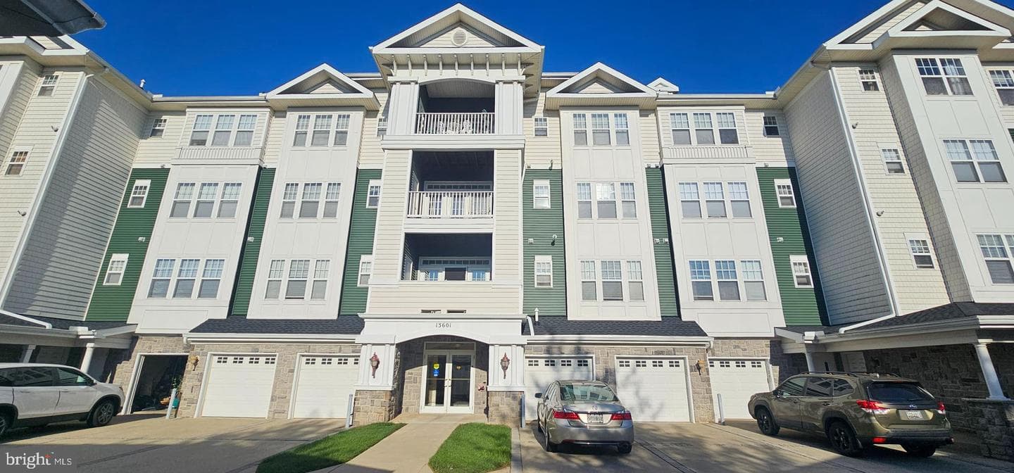 13601 Belle Chasse Boulevard #210 photo 2