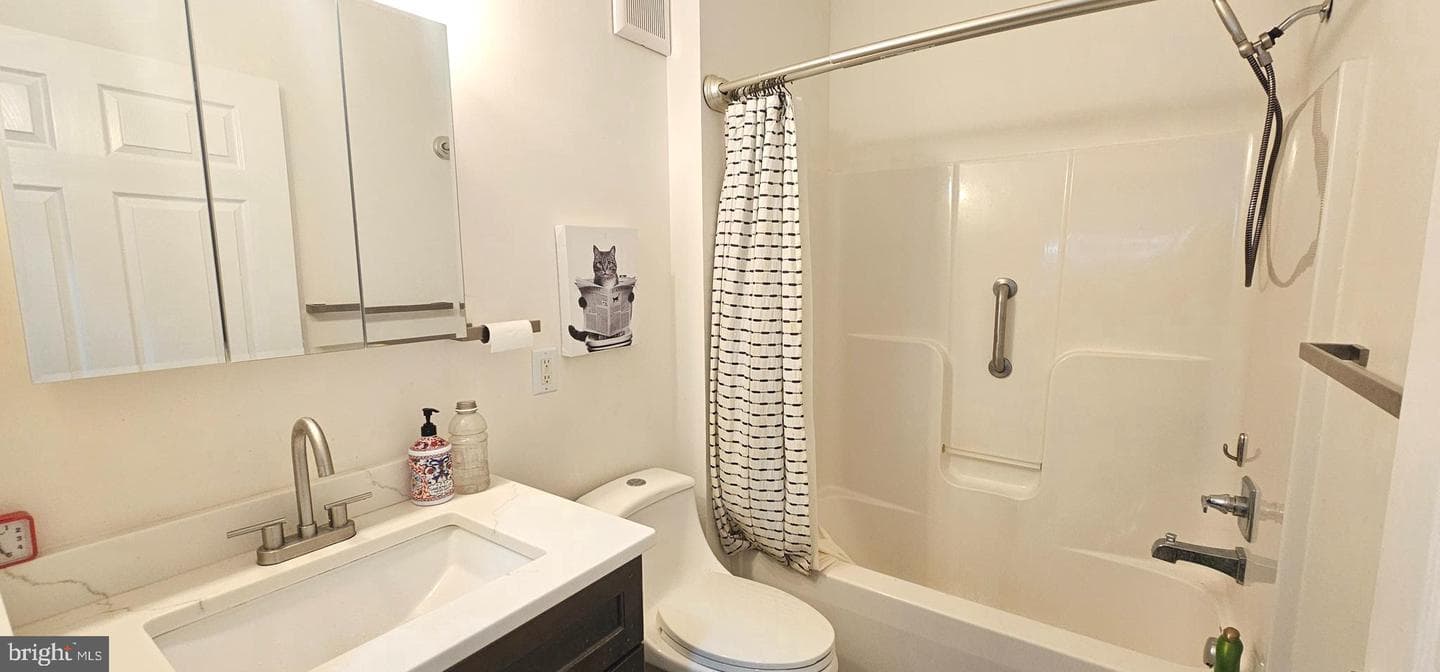 13601 Belle Chasse Boulevard #210 photo 27