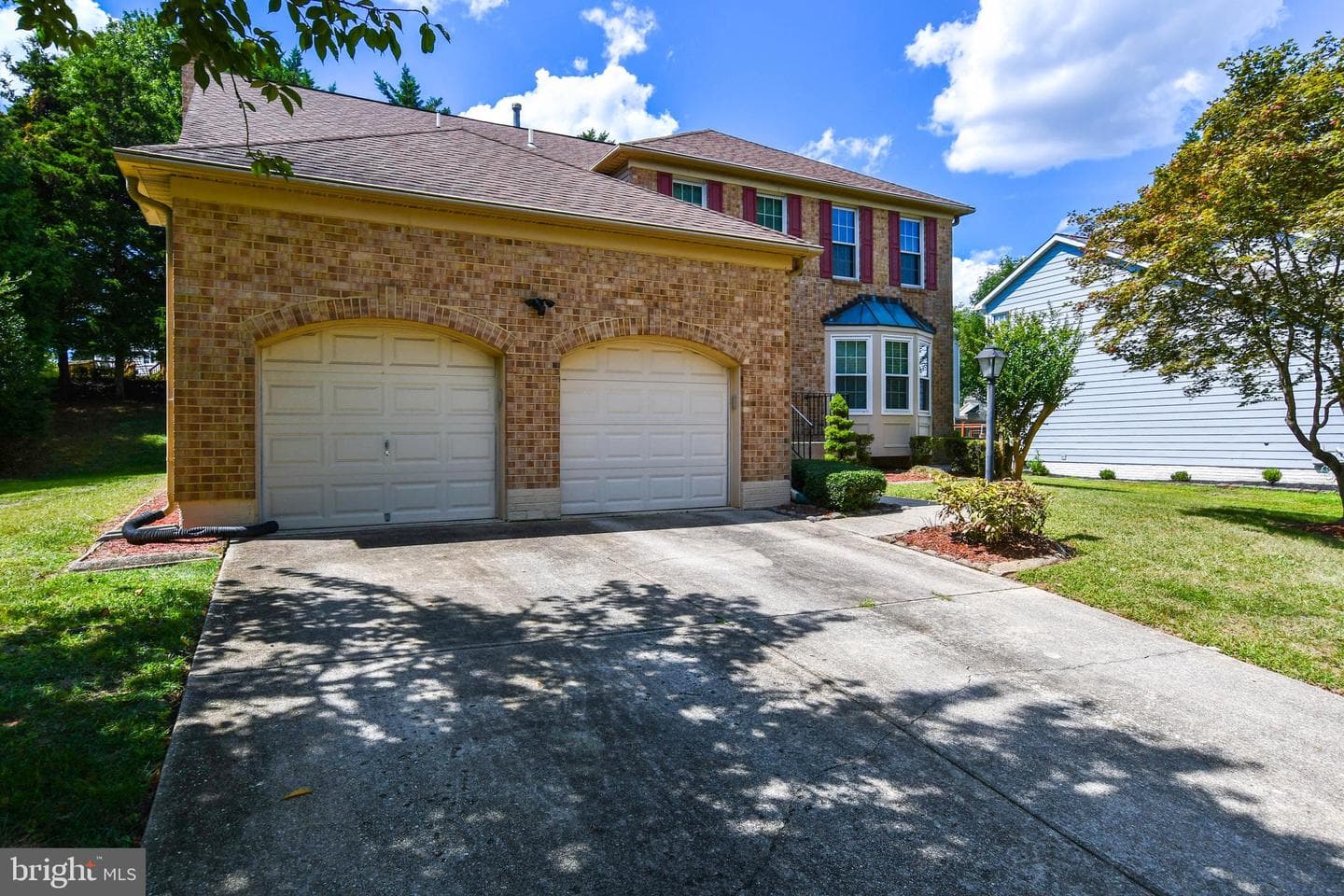 1414 Fairlakes Place photo 2