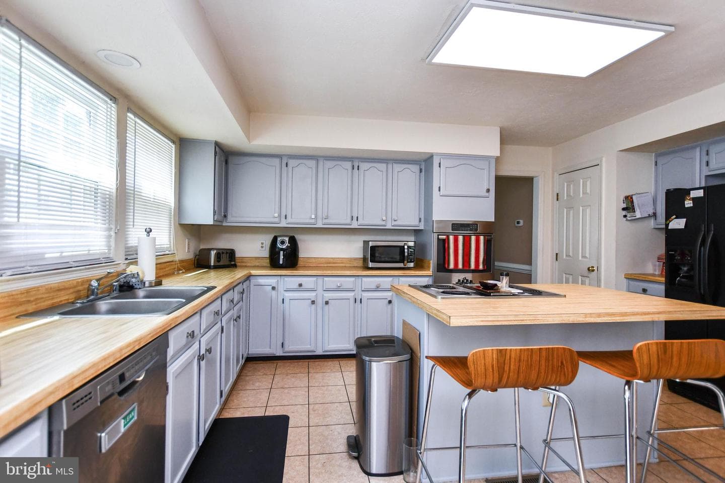 1414 Fairlakes Place photo 20
