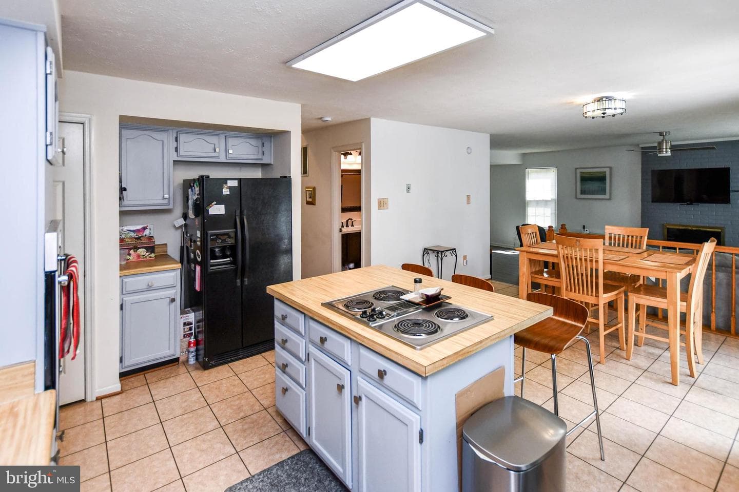 1414 Fairlakes Place photo 21