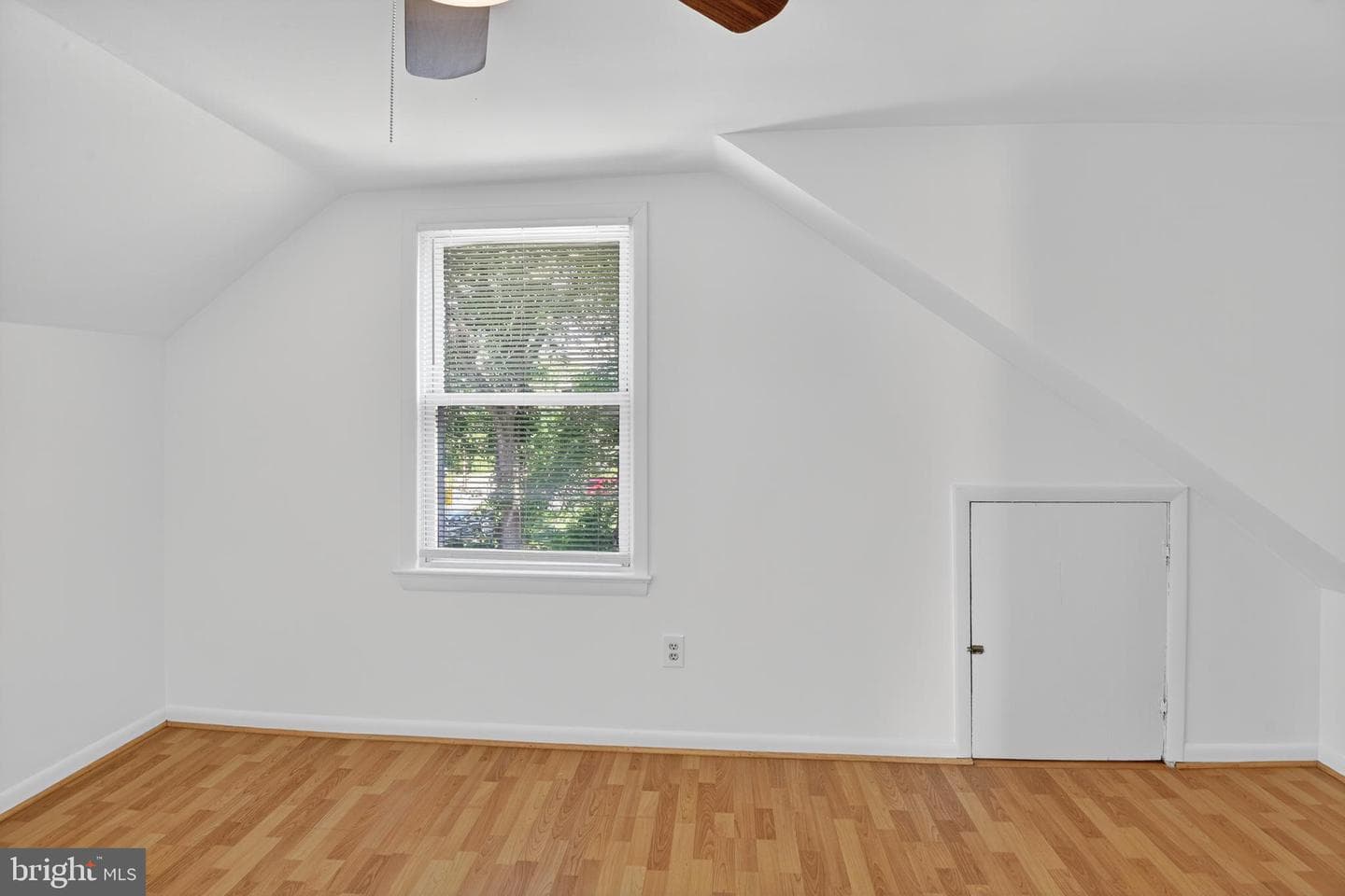 3700 Webster Street photo 16
