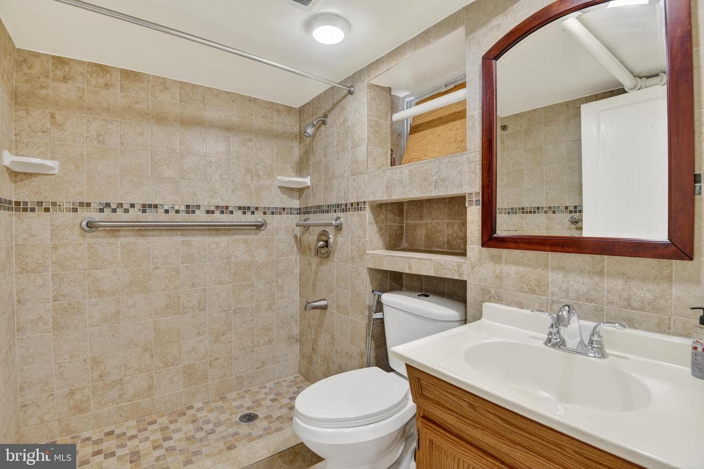 3700 Webster Street photo 21