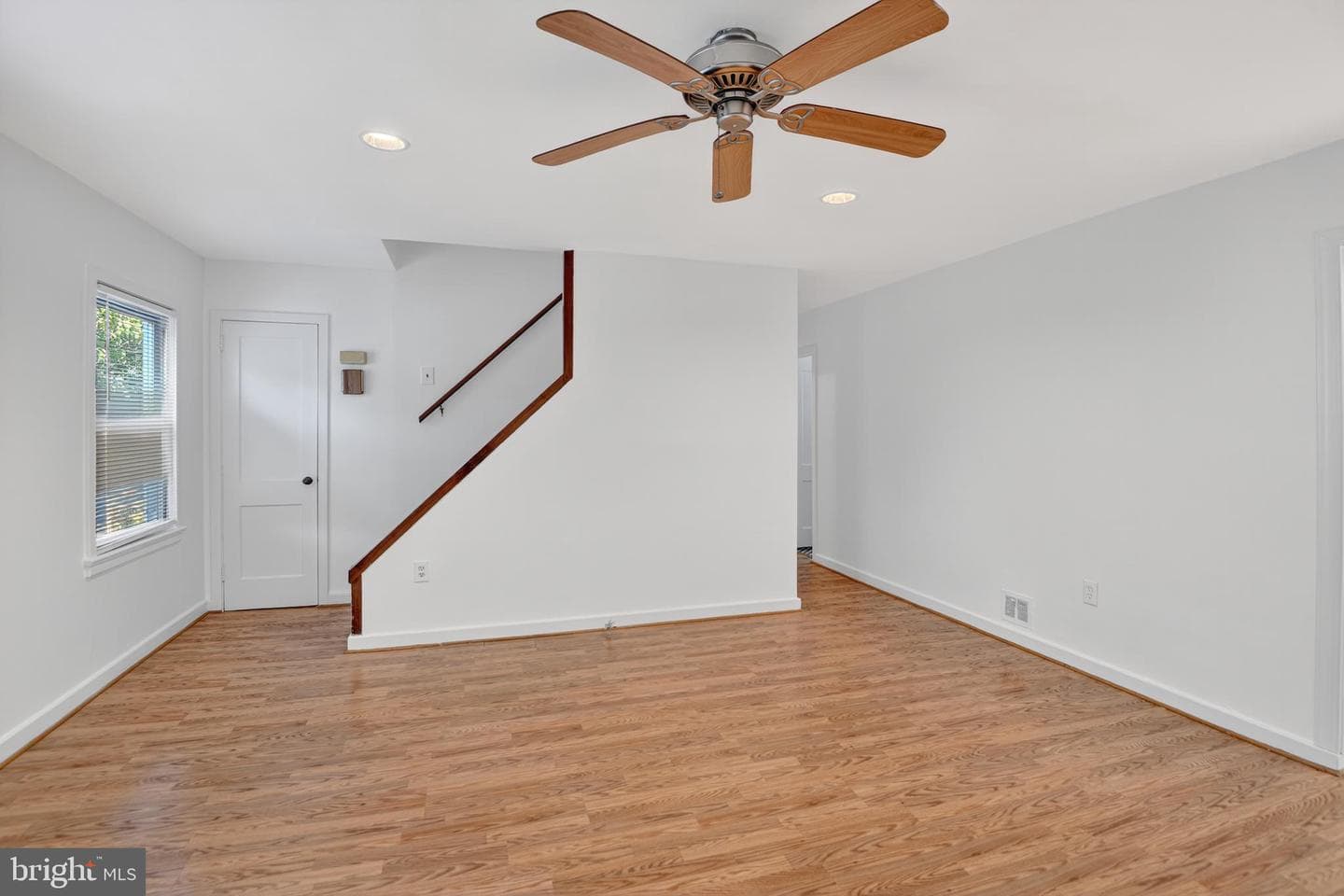 3700 Webster Street photo 3