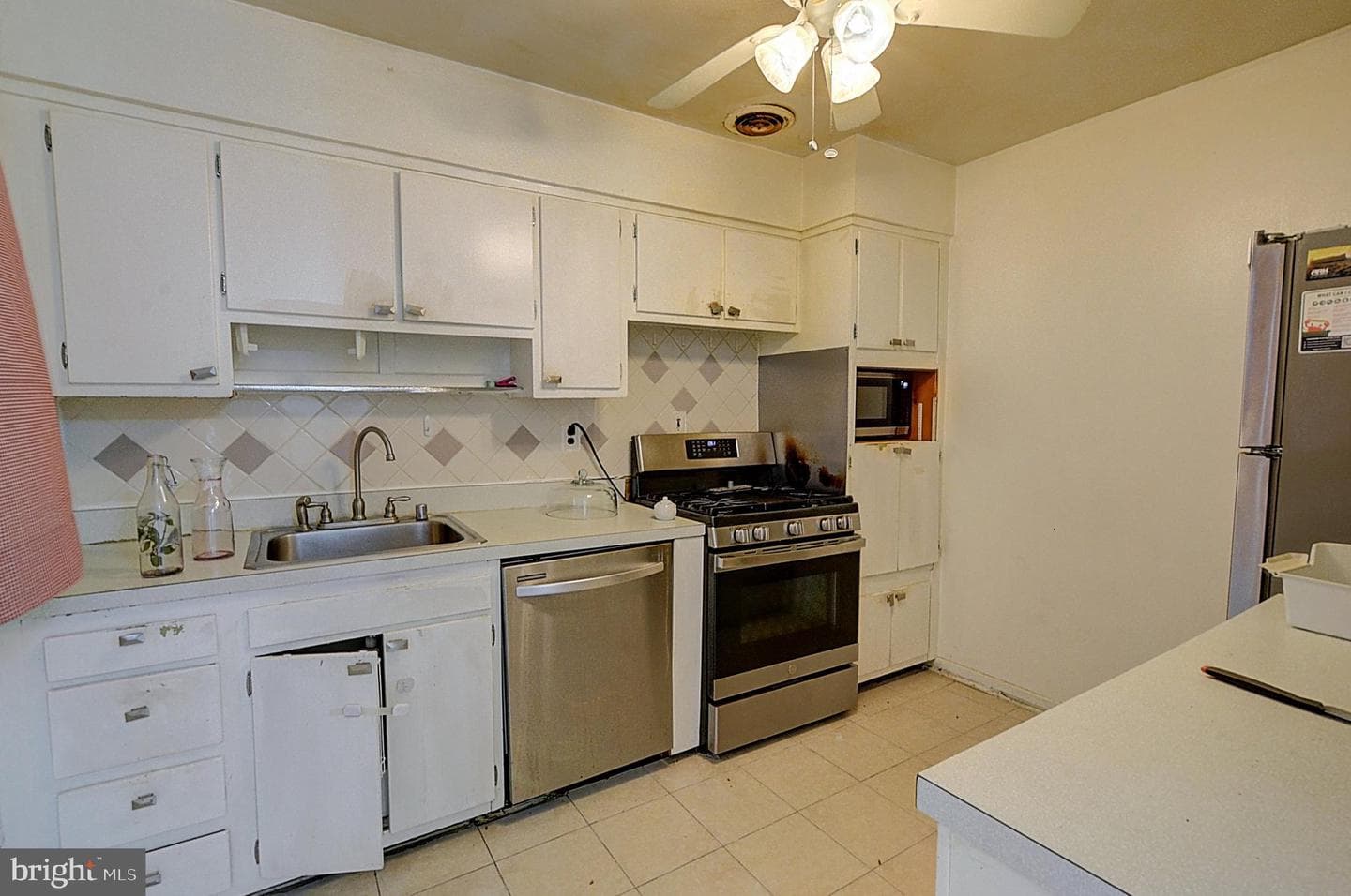 2804 Testway Avenue photo 7