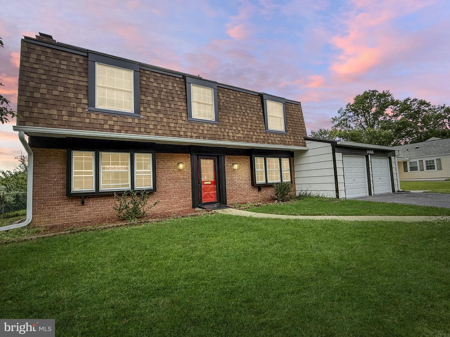 1408 Pinelake Lane photo 1