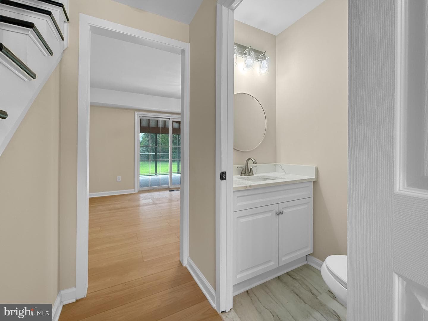 1408 Pinelake Lane photo 5