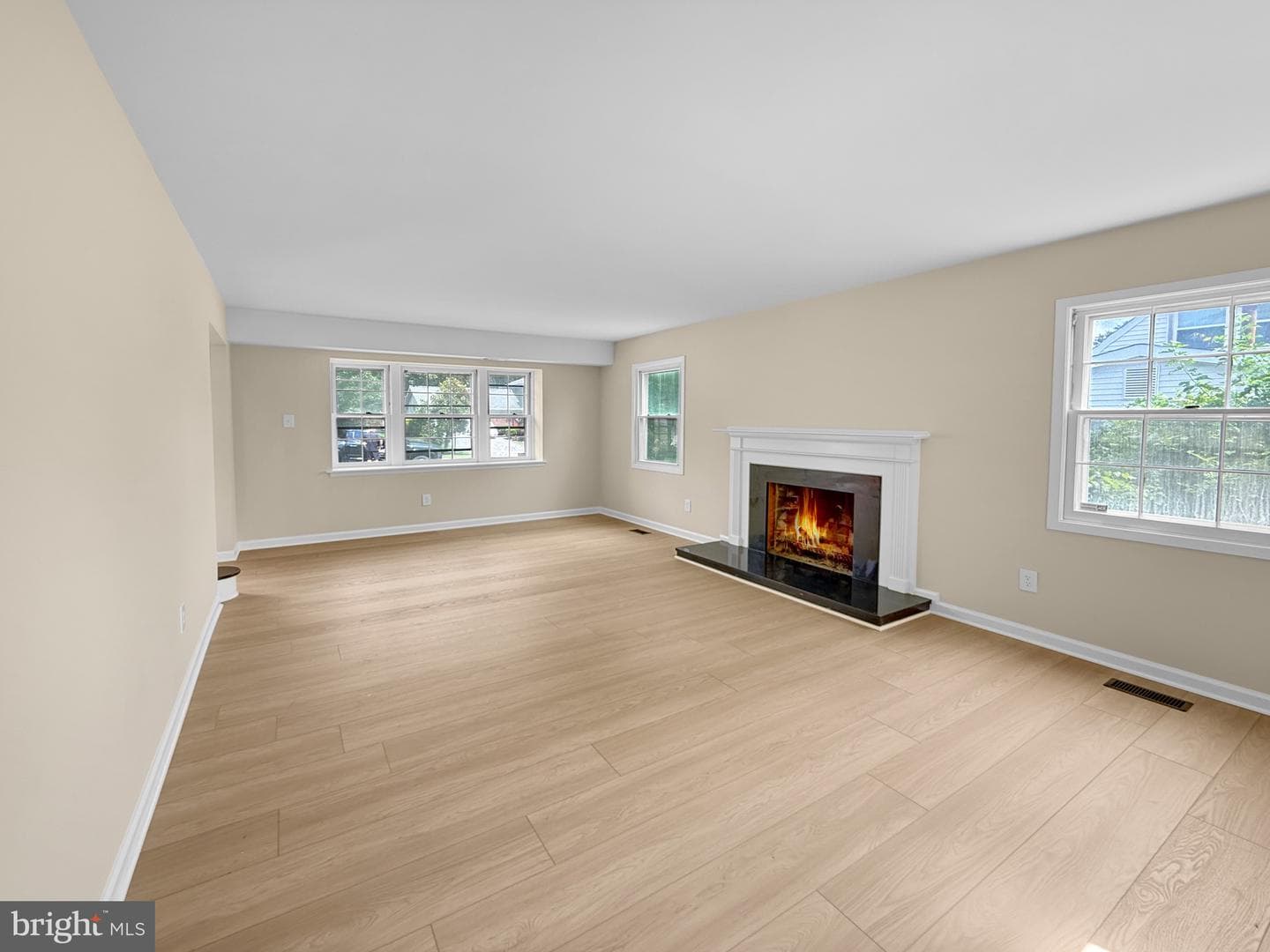 1408 Pinelake Lane photo 6