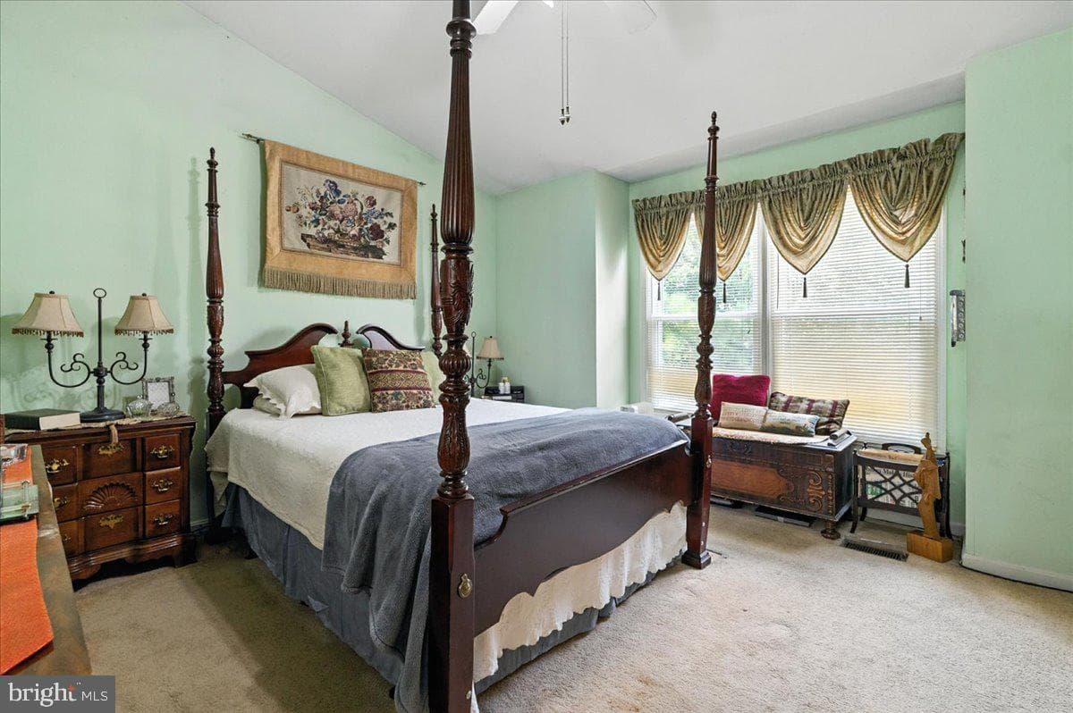 4105 Taunton Drive photo 18